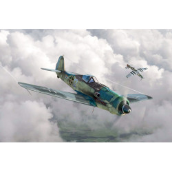 MODELO 1:72 FOCKE WULF FW-190 D-9 MODELO 1:72 FOCKE WULF FW-190 D-9